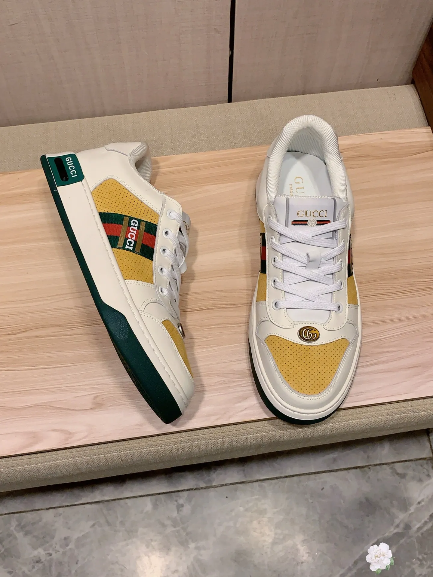 Men's Men's Shoes💰420💰💰🎩🎩[Lightning][Lightning] "Gucci*" The latest and most popular casual shoes, top brand [seduce] luxury ~ purchasing agency, top ~ quality. [Strong] The upper is made of imported breathable cowhide with fabric material ➕ Breathable sheepskin feet (•) and fine workmanship. The original stylish and stylish soft rubber wear-resistant and non-slip outsole is light and comfortable on the feet. The real thing looks better when photographed. 013: Size: 38-44, 3️⃣ colors selected